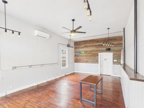 609 W Main Street Fredericksburg TX 78624
