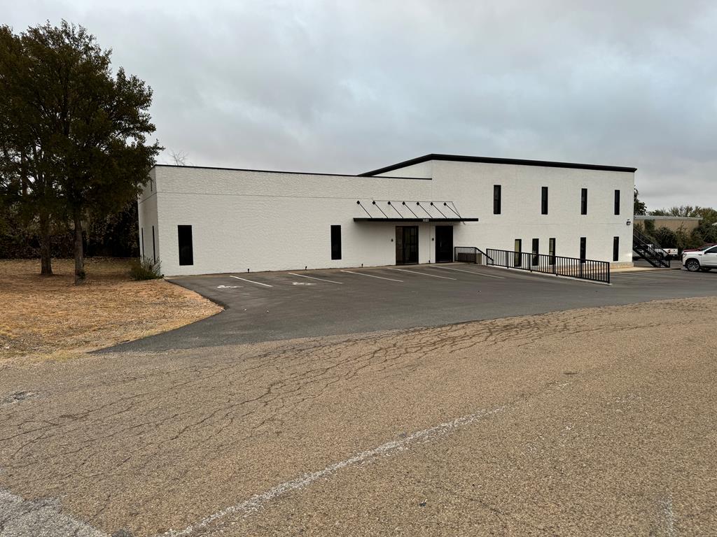 1121 S State Highway 16 Fredericksburg TX 78624