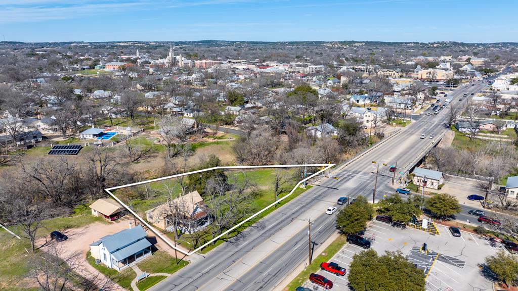 402 S Adams Street Fredericksburg TX 78624