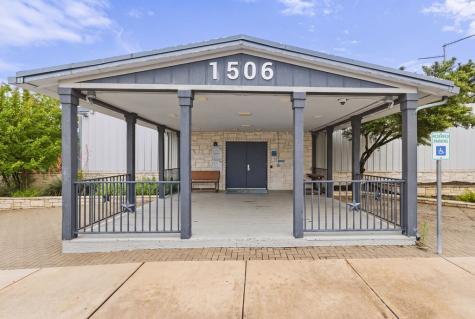 1506 N Us Highway 281 Johnson City TX 78636