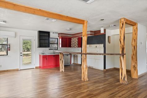 214 Edmonds Avenue Johnson City TX 78606