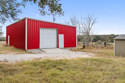 214 Edmonds Avenue Johnson City TX 78606