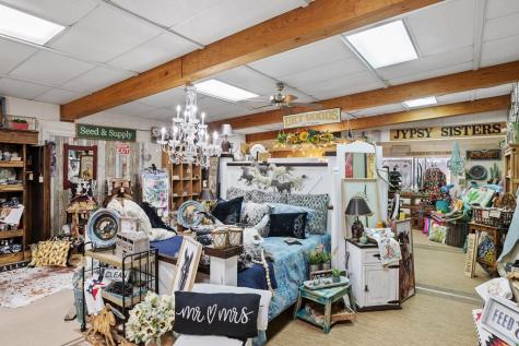 905 E Main Street Fredericksburg TX 78624