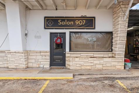 905 E Main Street Fredericksburg TX 78624