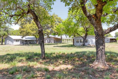 9695 Us Highway 290 Hye TX 78635
