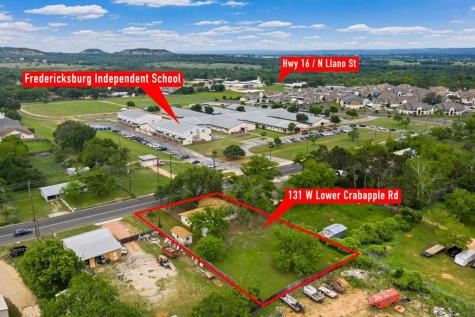131 W Lower Crabapple Road Fredericksburg TX 78624