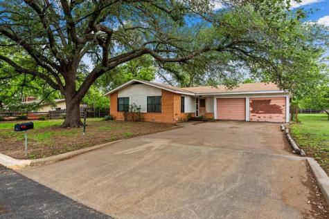 131 W Lower Crabapple Road Fredericksburg TX 78624