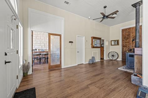 23654 W Us Highway 290 Harper TX 78631