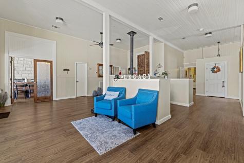 23654 W Us Highway 290 Harper TX 78631