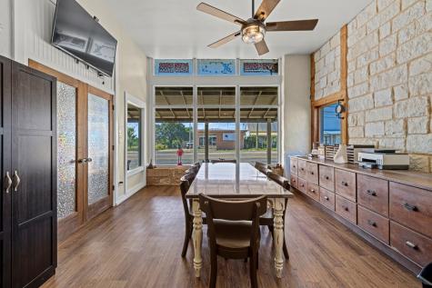 23654 W Us Highway 290 Harper TX 78631