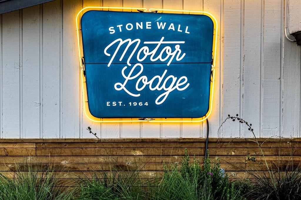 14818 E Us Highway 290 Stonewall TX 78671