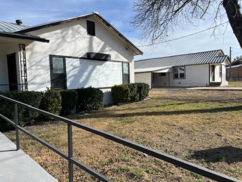 903 Bevans Street Menard TX 76859