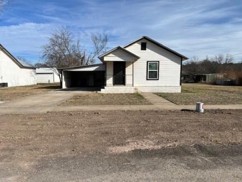 903 Bevans Street Menard TX 76859