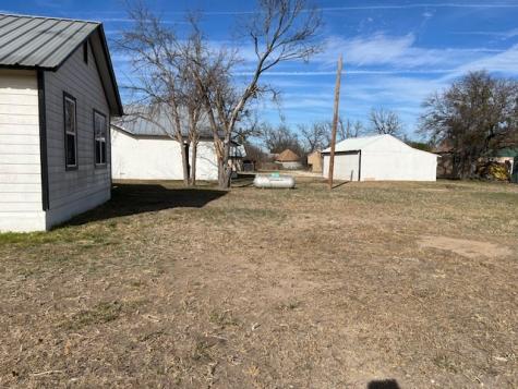 903 Bevans Street Menard TX 76859