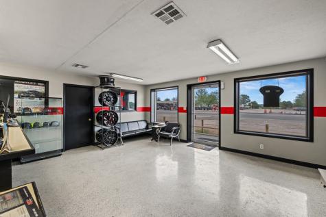 14445 E Us Highway 290 Stonewall TX 78671