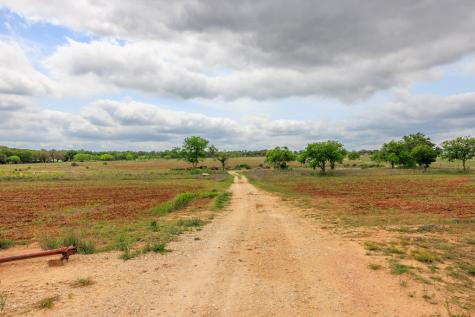14445 E Us Highway 290 Stonewall TX 78671