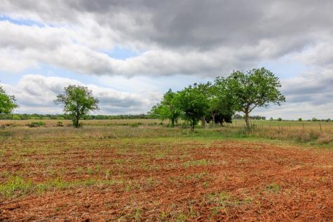 14445 E Us Highway 290 Stonewall TX 78671