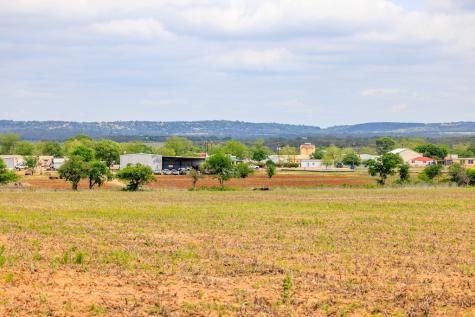14445 E Us Highway 290 Stonewall TX 78671