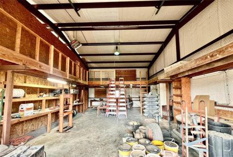 1698 S Us Highway 281 Blanco TX 78606