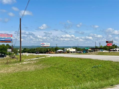 1698 S Us Highway 281 Blanco TX 78606