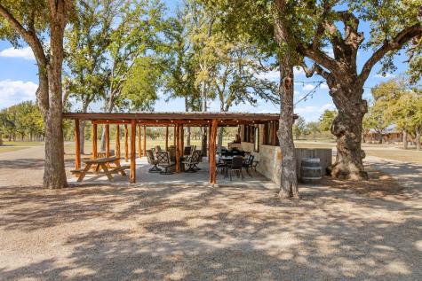 10296 E Us Highway 290 Fredericksburg TX 78624