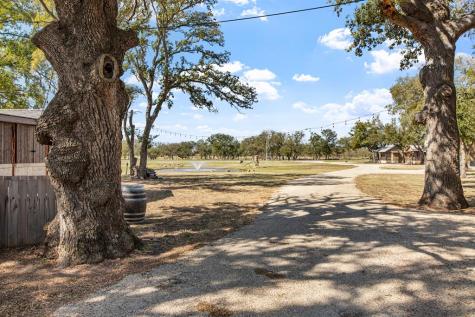 10296 E Us Highway 290 Fredericksburg TX 78624
