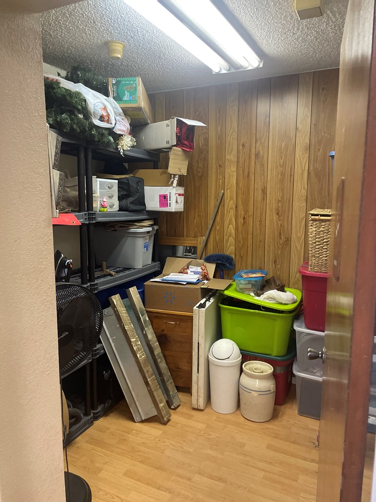 401 W 10th Street Robert Lee TX 76945
