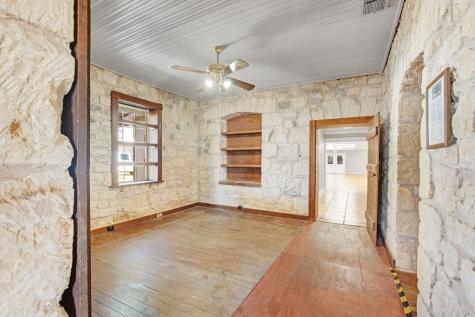 408-410 W Main Street Fredericksburg TX 78624