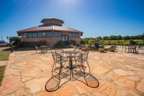 10207 E Us Highway 290 Fredericksburg TX 78624