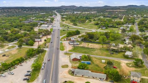 201 N Us Highway 281 Johnson City TX 78636