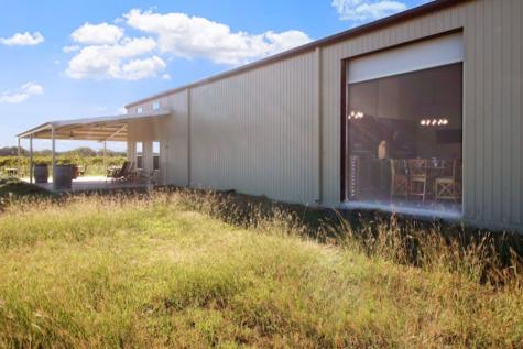11157 W Us Highway 290 Hye TX 78635