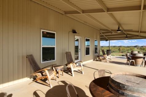 11157 W Us Highway 290 Hye TX 78635