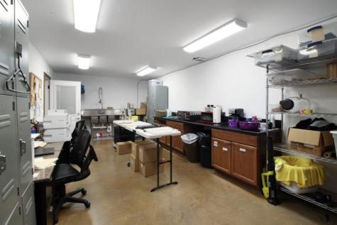 11157 W Us Highway 290 Hye TX 78635