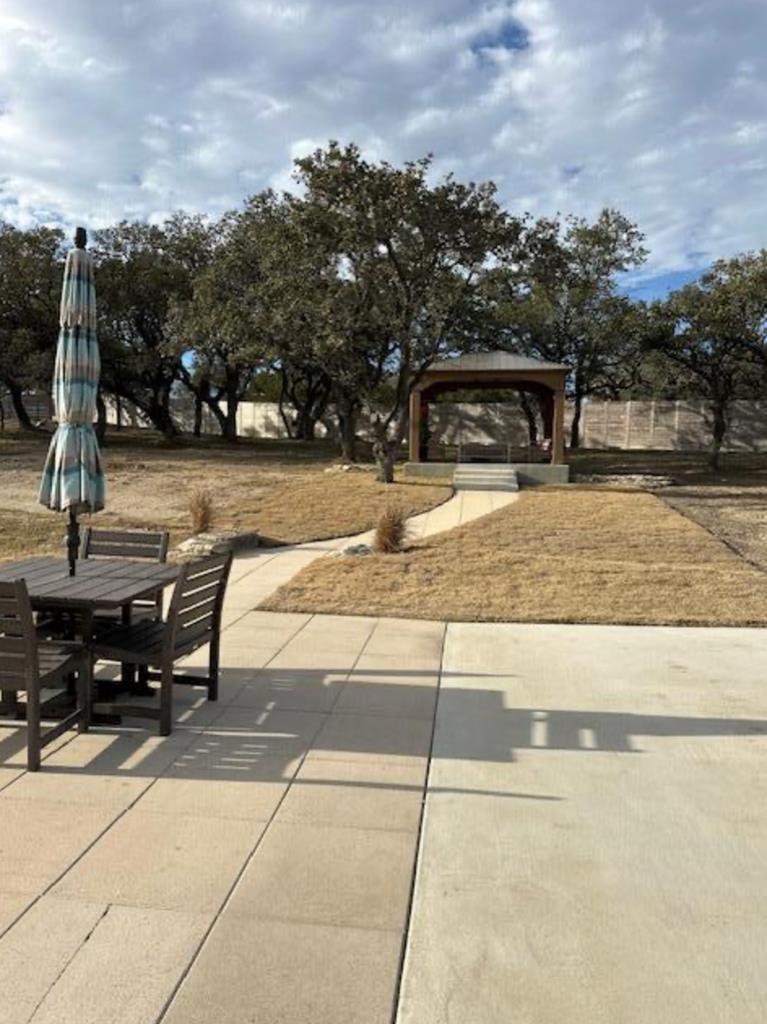 Unit 69 -- 5386 Ranch Road 1376 Fredericksburg TX 78624