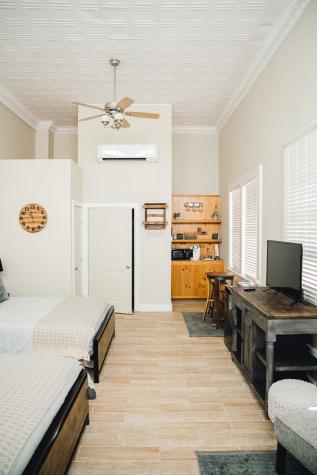 112 Broad Street Mason TX 76856