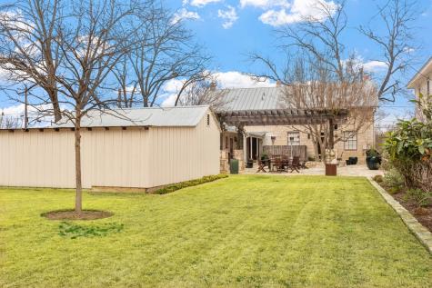 125 W San Antonio Street Fredericksburg TX 78624
