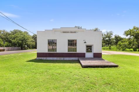 404 N Nugent Street Johnson City TX 78636