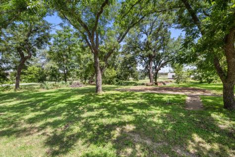 404 N Nugent Street Johnson City TX 78636
