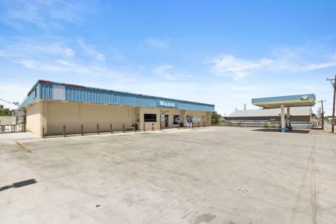 23682 W Us Highway 290 Harper TX 78631