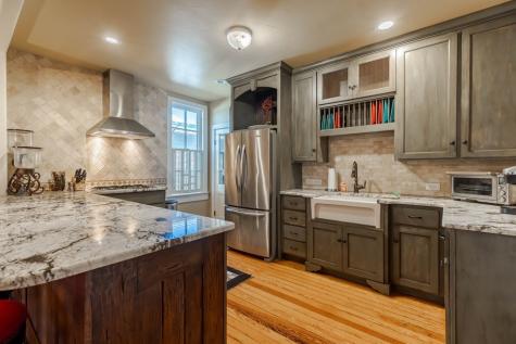 514 W Austin Street Fredericksburg TX 78624