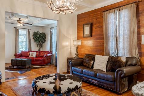 514 W Austin Street Fredericksburg TX 78624