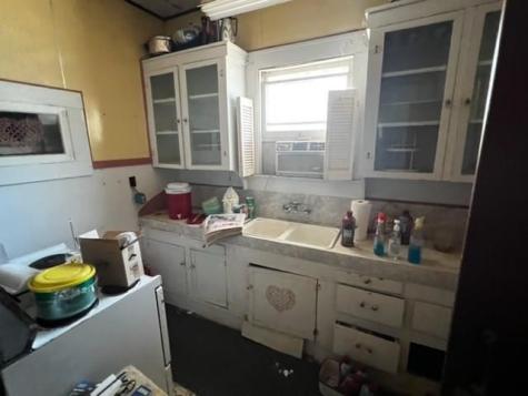 1103,1109,1111 S Ford Street Llano TX 78643