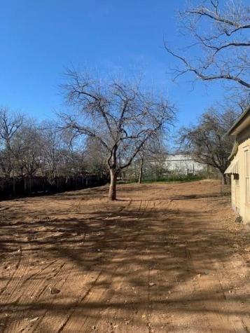 1103,1109,1111 S Ford Street Llano TX 78643