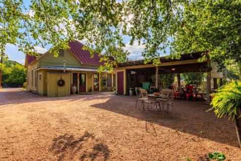 303 W Austin Street Fredericksburg TX 78624
