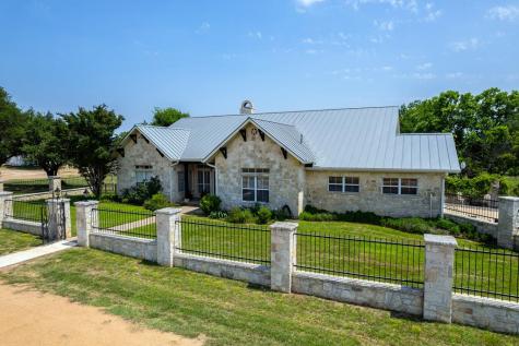 3841 W Us Highway 290 Fredericksburg TX 78624