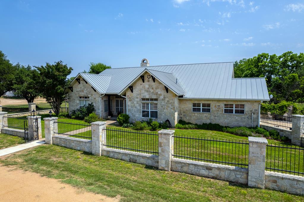 3841 W Us Highway 290 Fredericksburg TX 78624