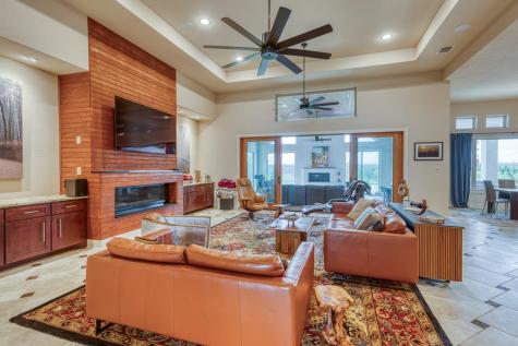 12346 E Us Highway 290 Fredericksburg TX 78624