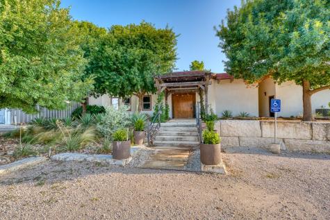 12346 E Us Highway 290 Fredericksburg TX 78624