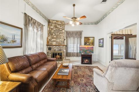 1028 Jefferson Street Kerrville TX 78028
