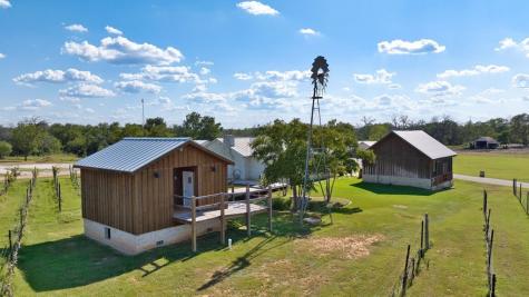 13502 E Us Highway 290 Stonewall TX 78671